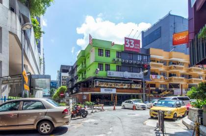 33 Star Hotel by The Awinka Group Of Management - image 6