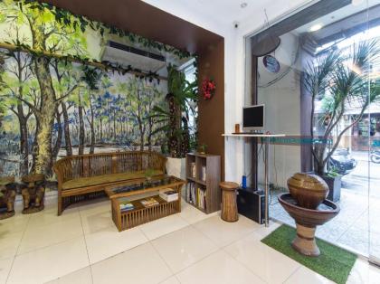 Rain Forest Hotel - image 17