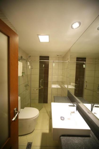 Cardogan Hotel - image 17