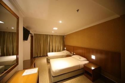 Cardogan Hotel - image 19