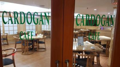 Cardogan Hotel - image 8