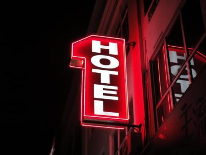 1 Hotel Taman Connaught - image 10