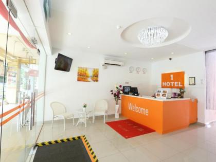 1 Hotel Taman Connaught - image 12