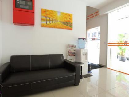 1 Hotel Taman Connaught - image 16