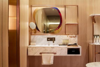 Wolo Bukit Bintang Hotel - image 8