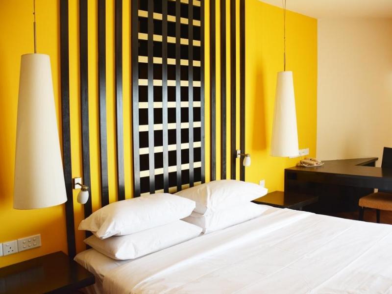 New Town Suites - image 5