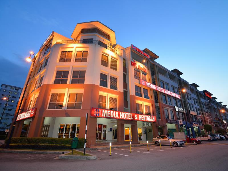 Media Hotel - main image