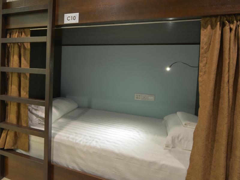 Sri Packers Hotel - Klia - image 6