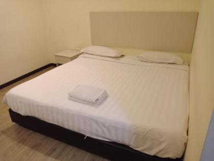 *Refurbished Home Inn 2 Taman Bukit Segar - image 12