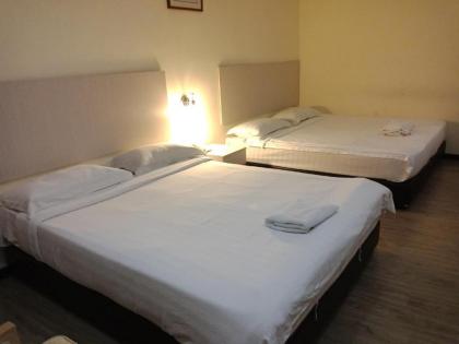 *Refurbished Home Inn 2 Taman Bukit Segar - image 14