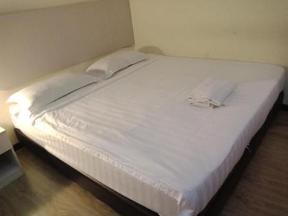 *Refurbished Home Inn 2 Taman Bukit Segar - image 15