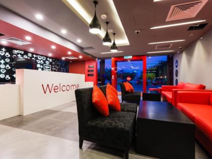 FOX Lite Hotel DPulze Cyberjaya - image 1