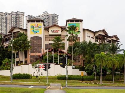 FOX Lite Hotel DPulze Cyberjaya - image 16
