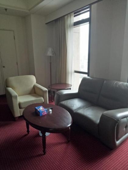 Best Service Suite At Times Square - image 10
