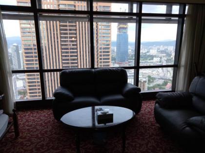 Best Service Suite At Times Square - image 13