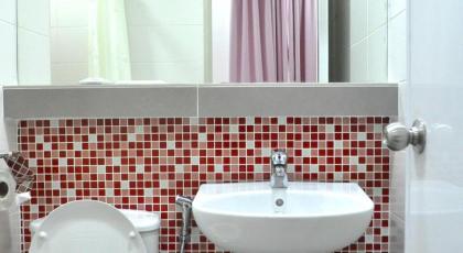 YY48 Hotel ( 2 Mins Walk From Masjid Jamek LRT Station ) - image 21