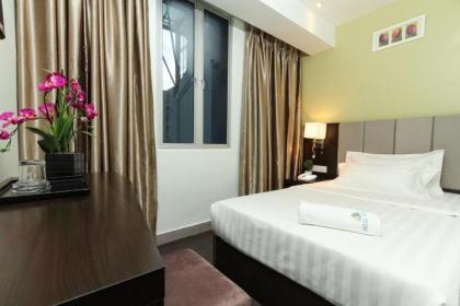 Amigo Hotel - image 15