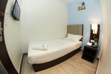 Amigo Hotel - image 8