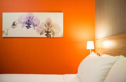 Sovotel Boutique Hotel @ Bandar Menjalara - image 4