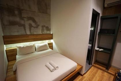 Chaos Hotel - image 10