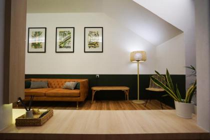 Chaos Hotel - image 13