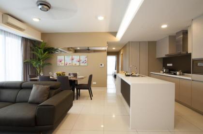 Suasana Suites Bukit Ceylon - image 1
