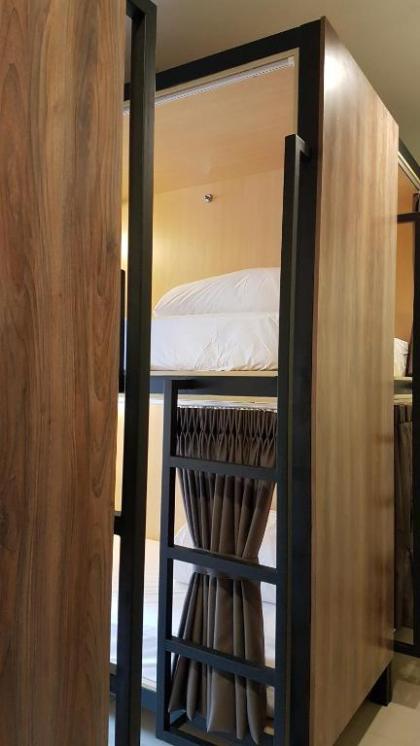 Hotel 1000 Miles - image 10