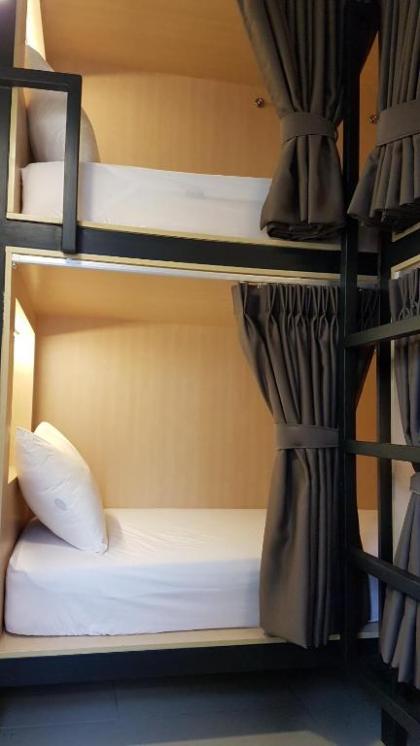 Hotel 1000 Miles - image 2
