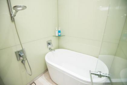 Soho Suites @ KLCC by Luxury Suites Asia - image 20