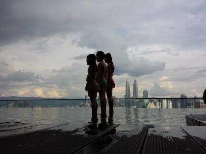 Amazing KLCC View @ Regalia Residence - image 1