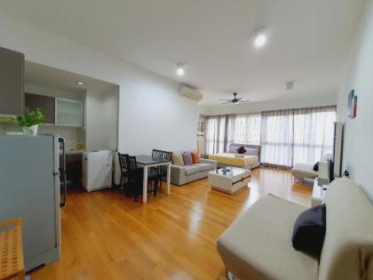 Amazing KLCC View @ Regalia Residence - image 5