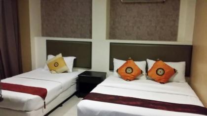 SohoTown Hotel - image 2