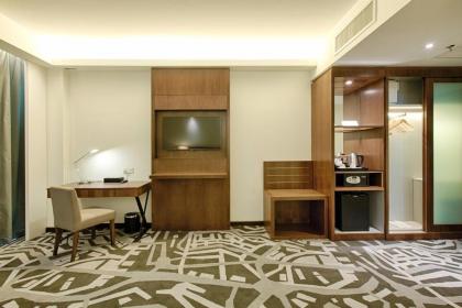 Wp Hotel - image 2