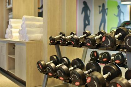 Holiday Inn Express Kuala Lumpur City Centre - image 2