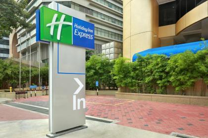 Holiday Inn Express Kuala Lumpur City Centre - image 5