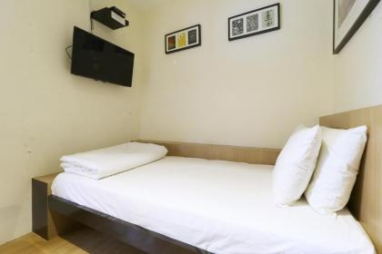 Don's Den Hotel - image 10