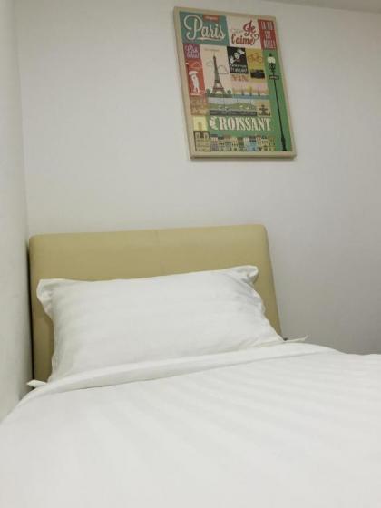 Ipoh Road Hotel - image 15