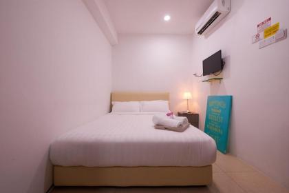Ipoh Road Hotel - image 7