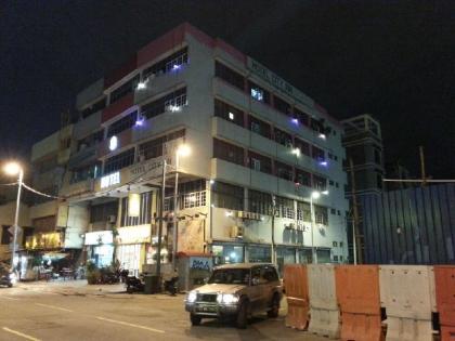 City Inn Hotel - image 2