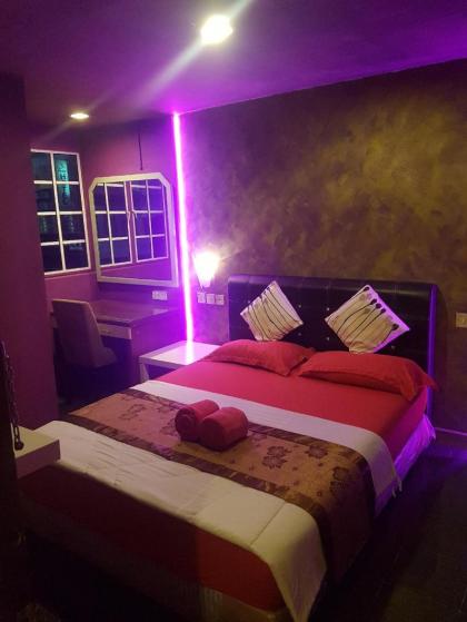 City Inn Hotel - image 8