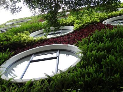 Flora by Crossroads Hotel - image 17