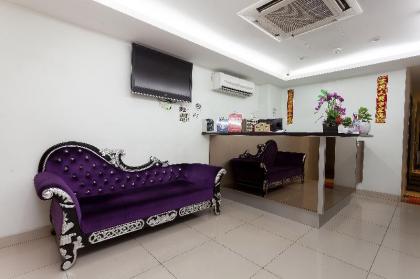 ZEN Rooms Chinatown KL - image 1