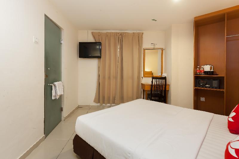 ZEN Rooms My Hotel @ Sentral - image 3