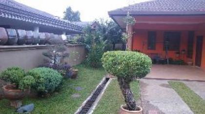 Orange HomeStay - image 10