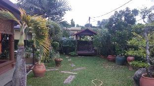 Orange HomeStay - image 2