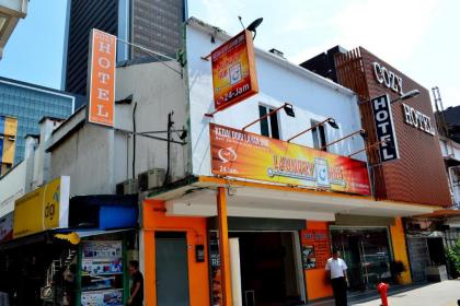 Cozy Hotel@ KL Sentral - image 1