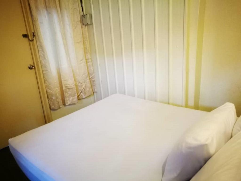 Grocer's inn backpackers guesthouse - image 5