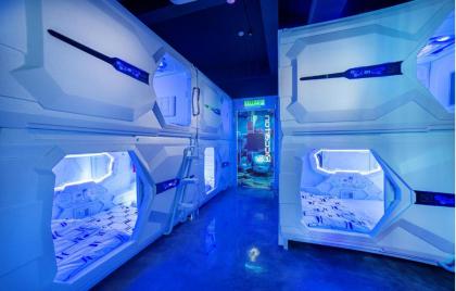 Riccarton Capsule Hotel - image 17