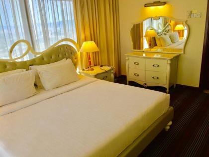 Baral Service Suites Times Square - image 4