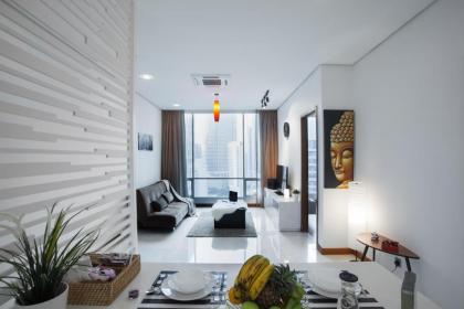 Soho Suites KLCC by 21 Century travel - image 1